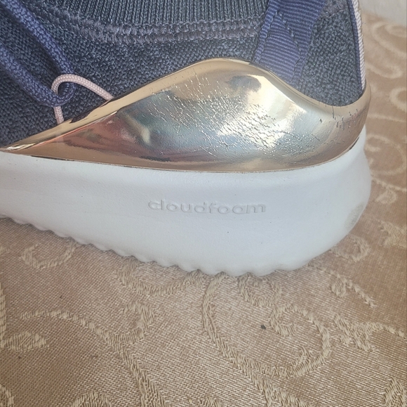 sneaker - Picture 5 of 8